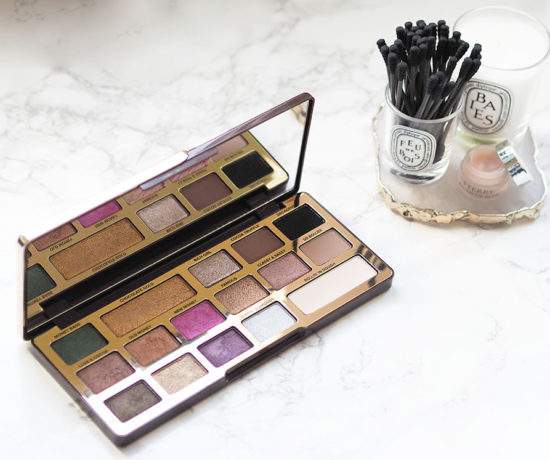 The Too Faced Chocolate Gold Eyeshadow Palette Review via Sarenabee.com